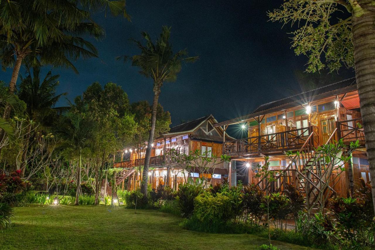 Pondok Pitaya Balian Hotel Selemadeg  Exterior photo